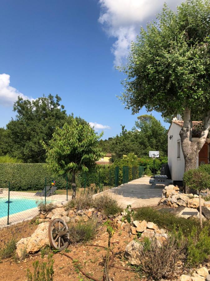 Villa Des Pies Fayence Eksteriør billede