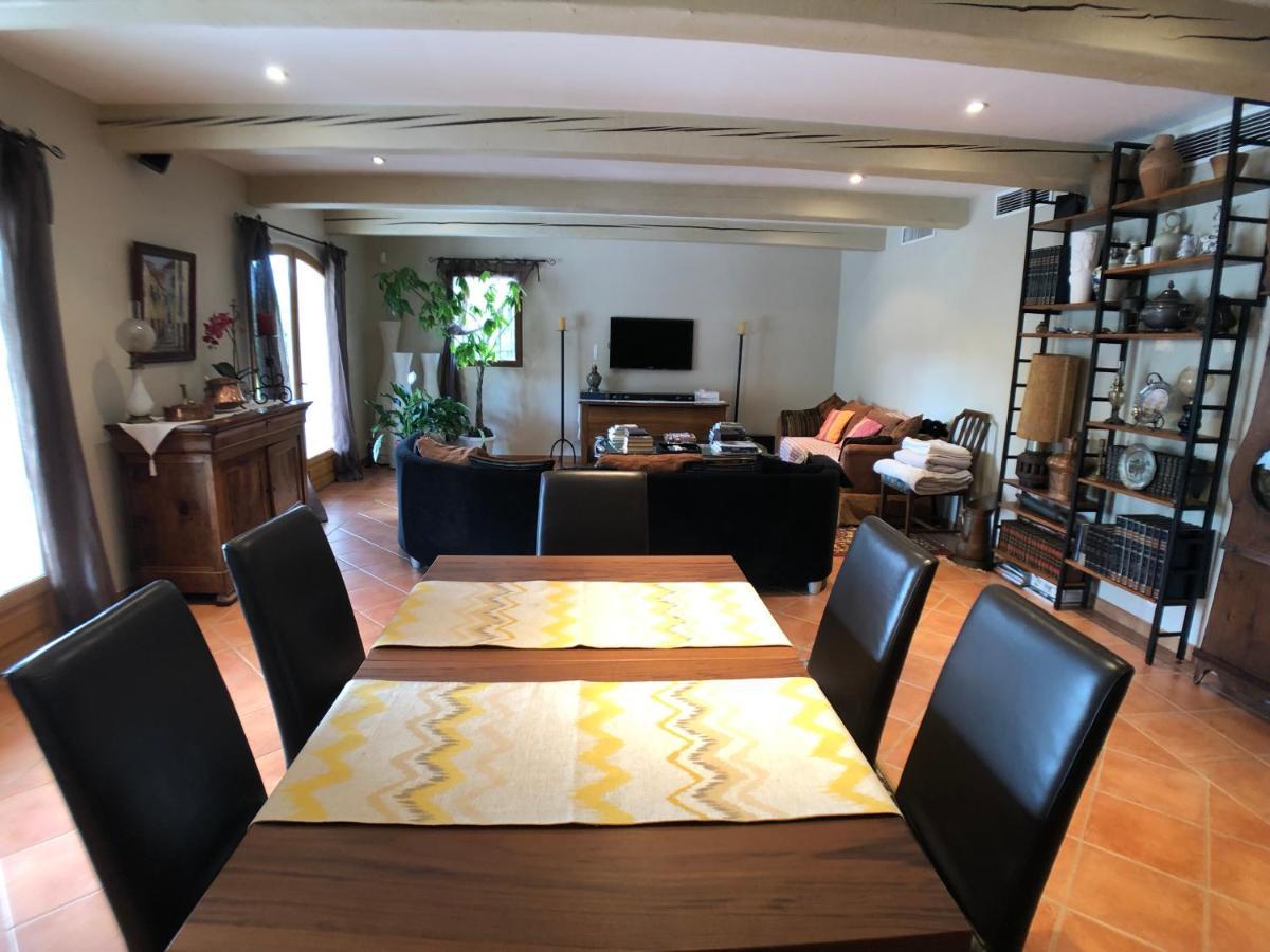 Villa Des Pies Fayence Eksteriør billede